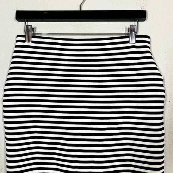 Lipsy London Elastic Waist Striped Pencil Skirt Black White Career Casual - 10 - Picture 2 of 4